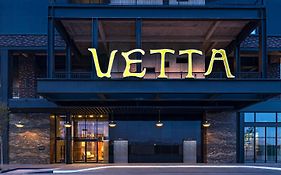 Vetta, Distrito Uno, Autograph Collection